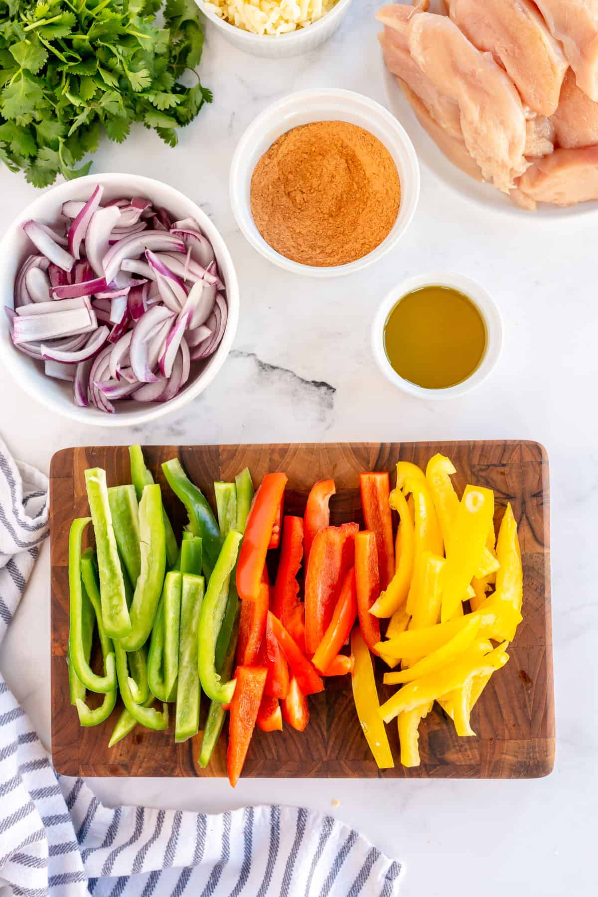 ingredients prepped to make chicken fajitas
