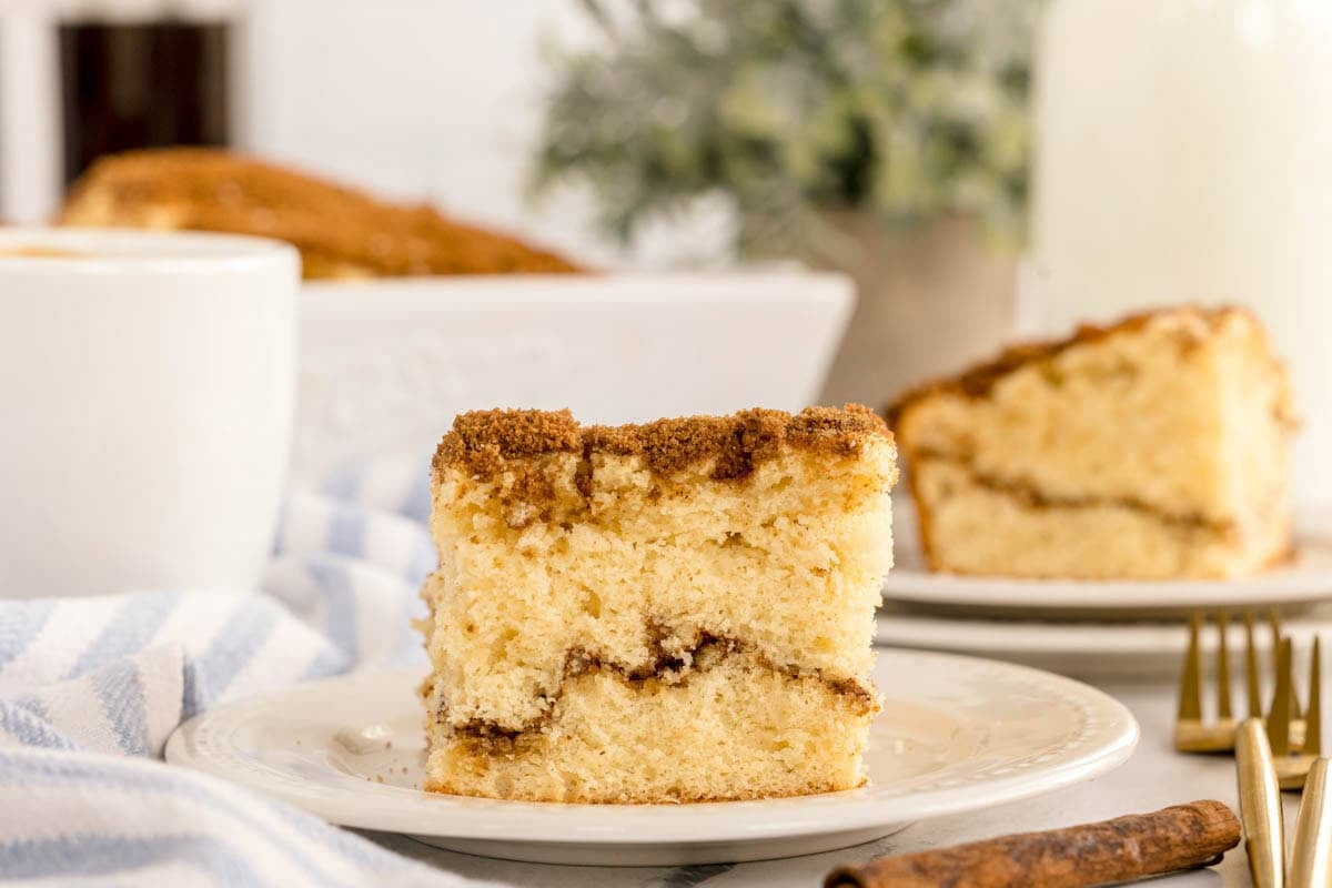 Cinnamon Coffee Cake (Starbucks Copycat Recipe)