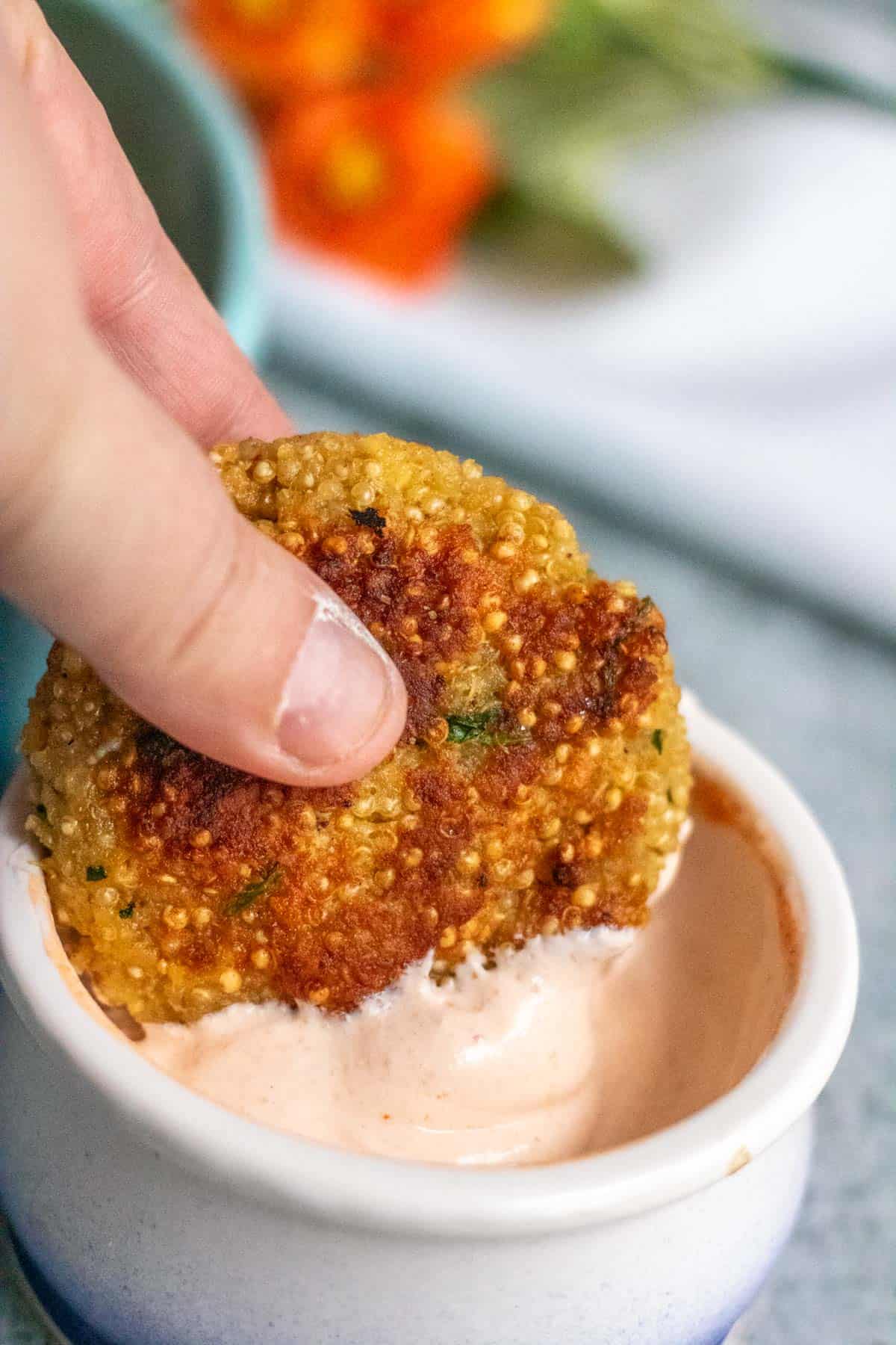 Quinoa Patties with Sriracha “Dip”