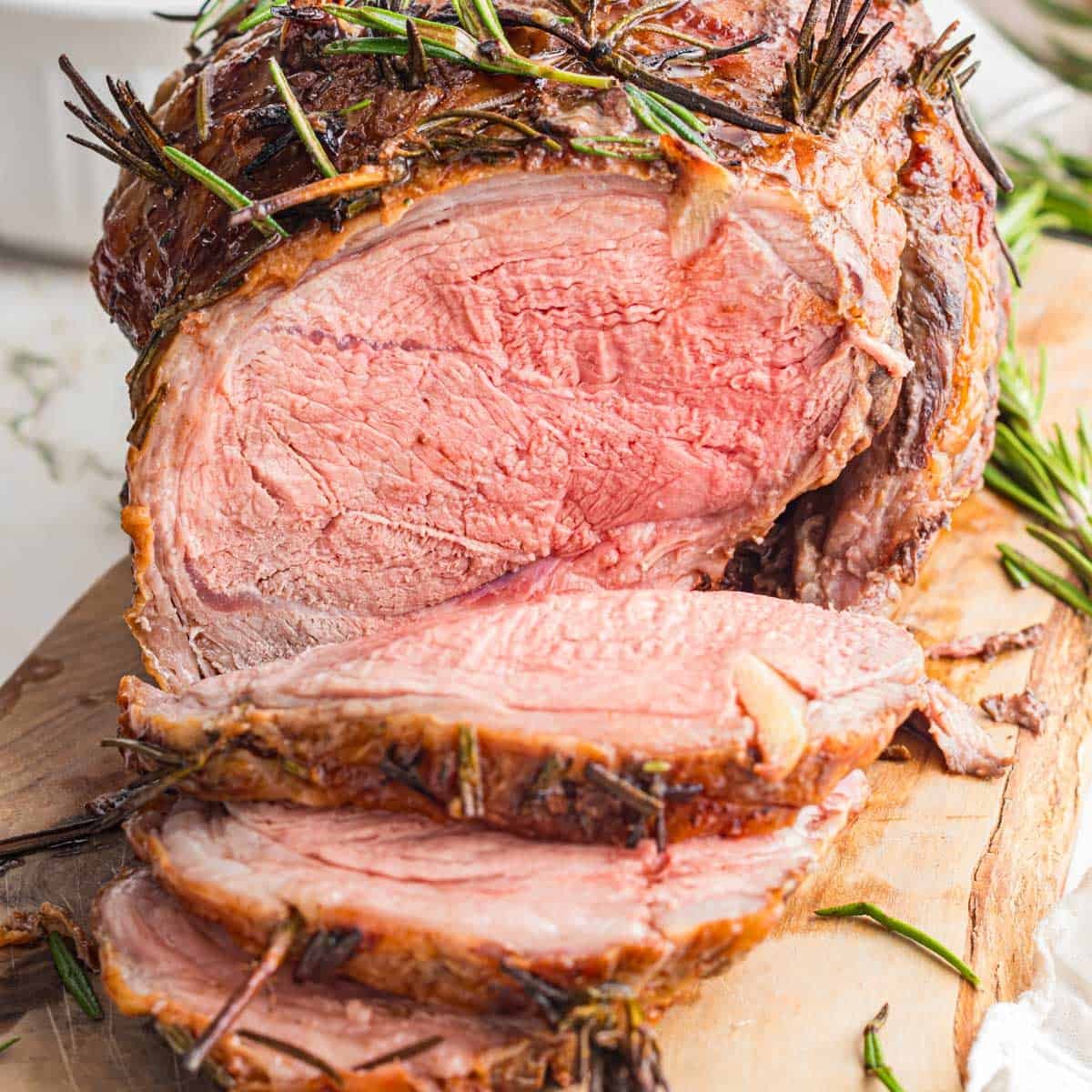 Roasted Boneless Leg of Lamb Recipe
