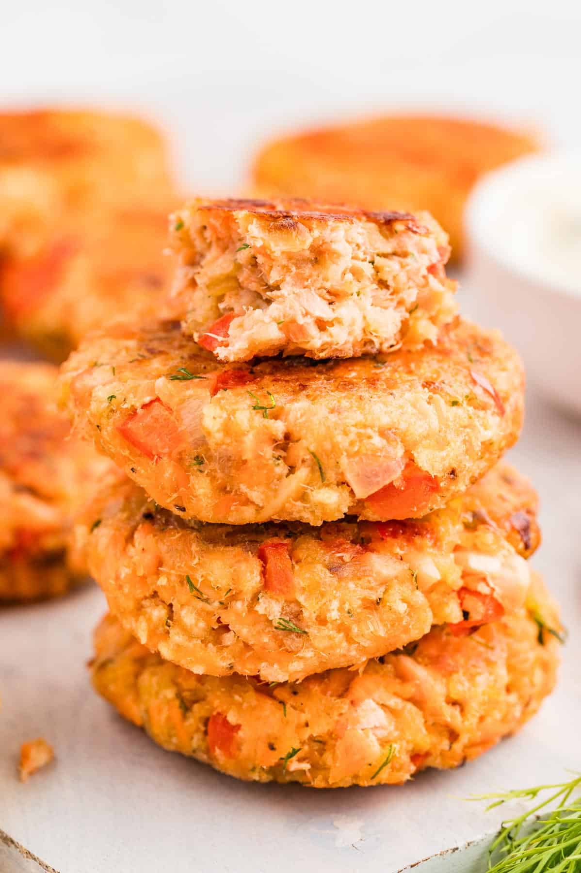 Salmon Patties with Dill Aioli
