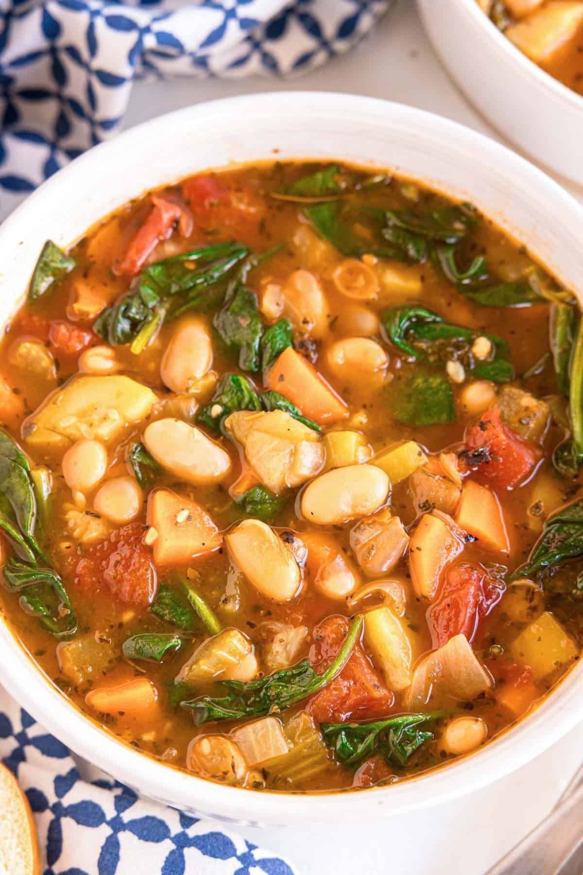 Hearty Tuscan White Bean Soup